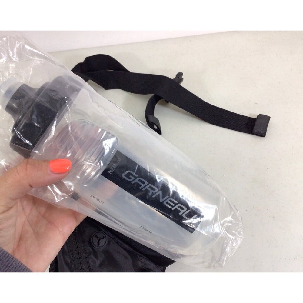 Louis Garneau Fanny Bag Pack Water Bottle New - Picture 6 of 7